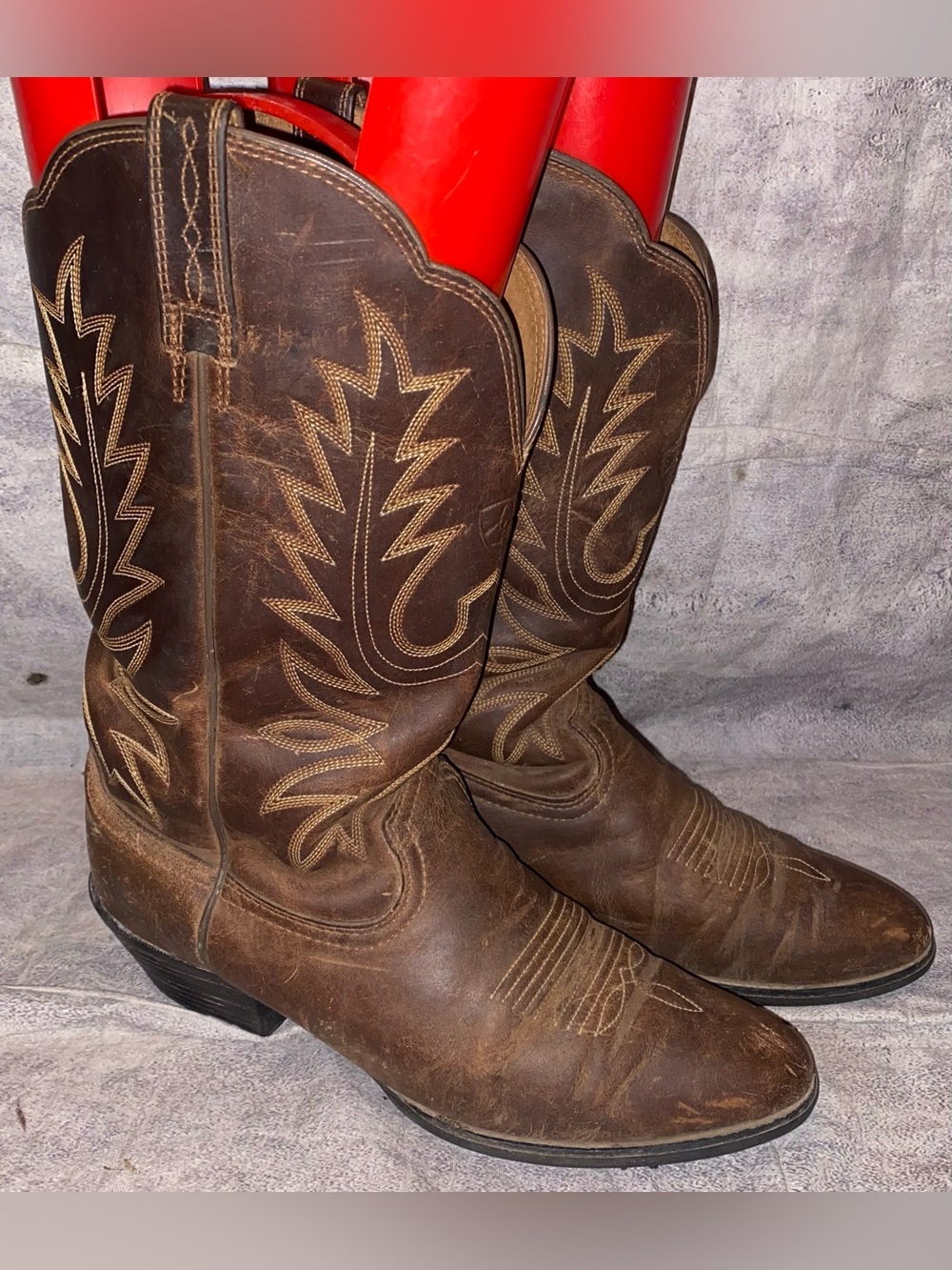 Ariat Heritage Leather Nubuck Cowboy Boots Pull On Shoes Embroidered Western 7.5